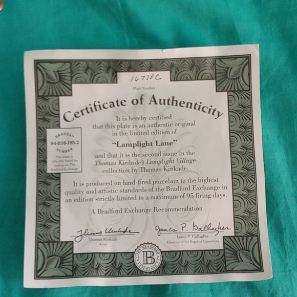 Thomas kinkade Lamplight Lane plate - Picture 3 of 3